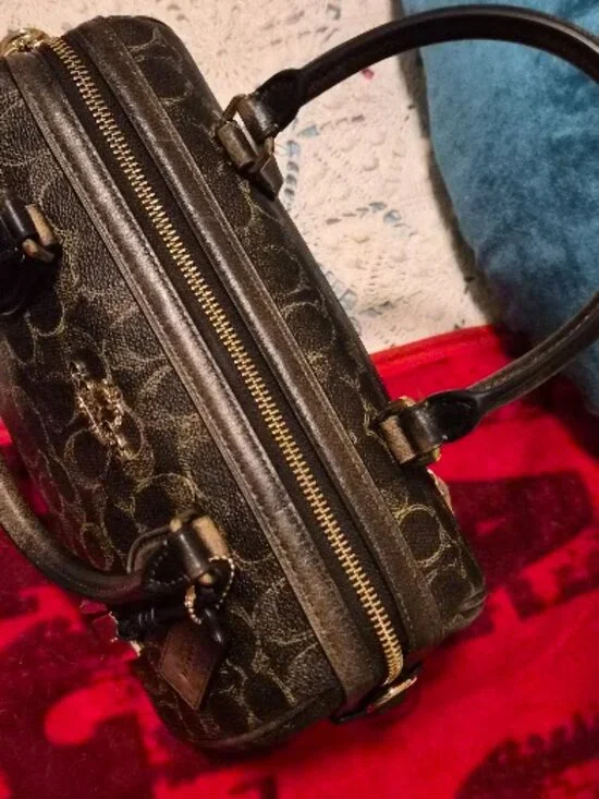 Coach Rowan Satchel Bag In Loved Signature Canvas With Charms CDY16 - BNWT - - Picture 3 of 17